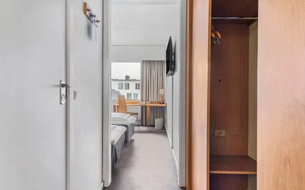 Economy Twin Room opbevaringsplads