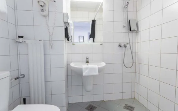 Classic Triple Room badeværelse