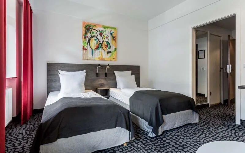 Classic Twin Room Four enkeltsenge