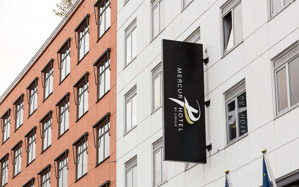 Facade skilt