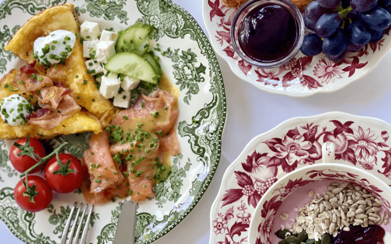 Plates with food
