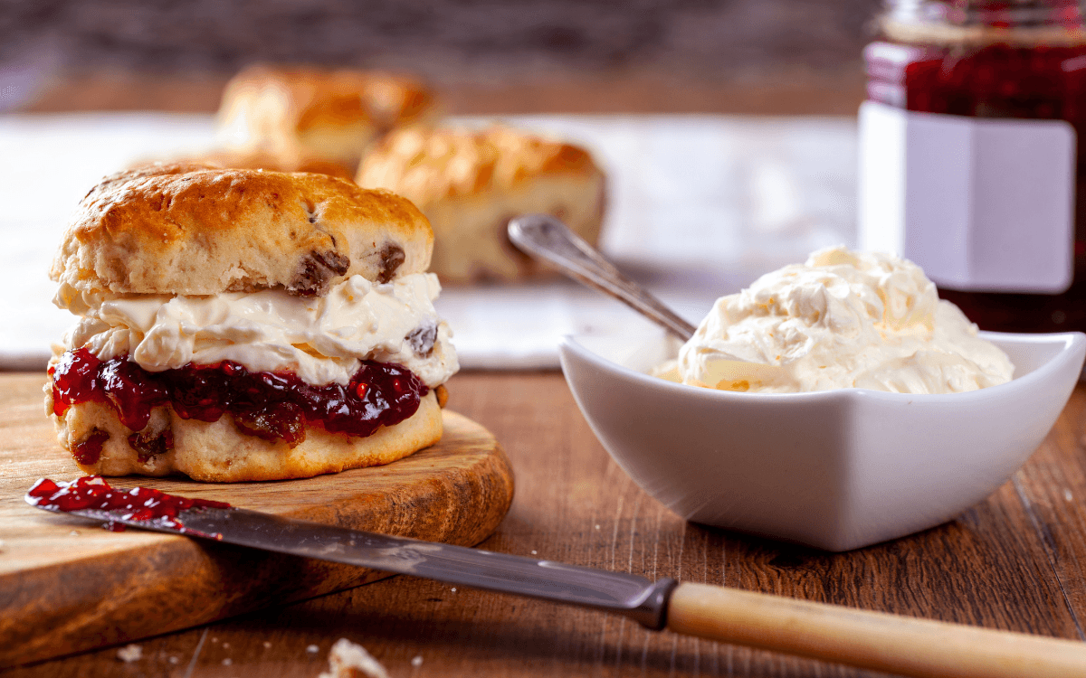Scones with cream and jam